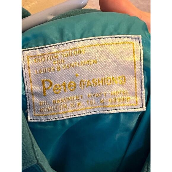 Pete’ Fashions Vintage Teal Faux Suede Coat Hong Kong Designer Hyatt Hotel Shop - Picture 3 of 3